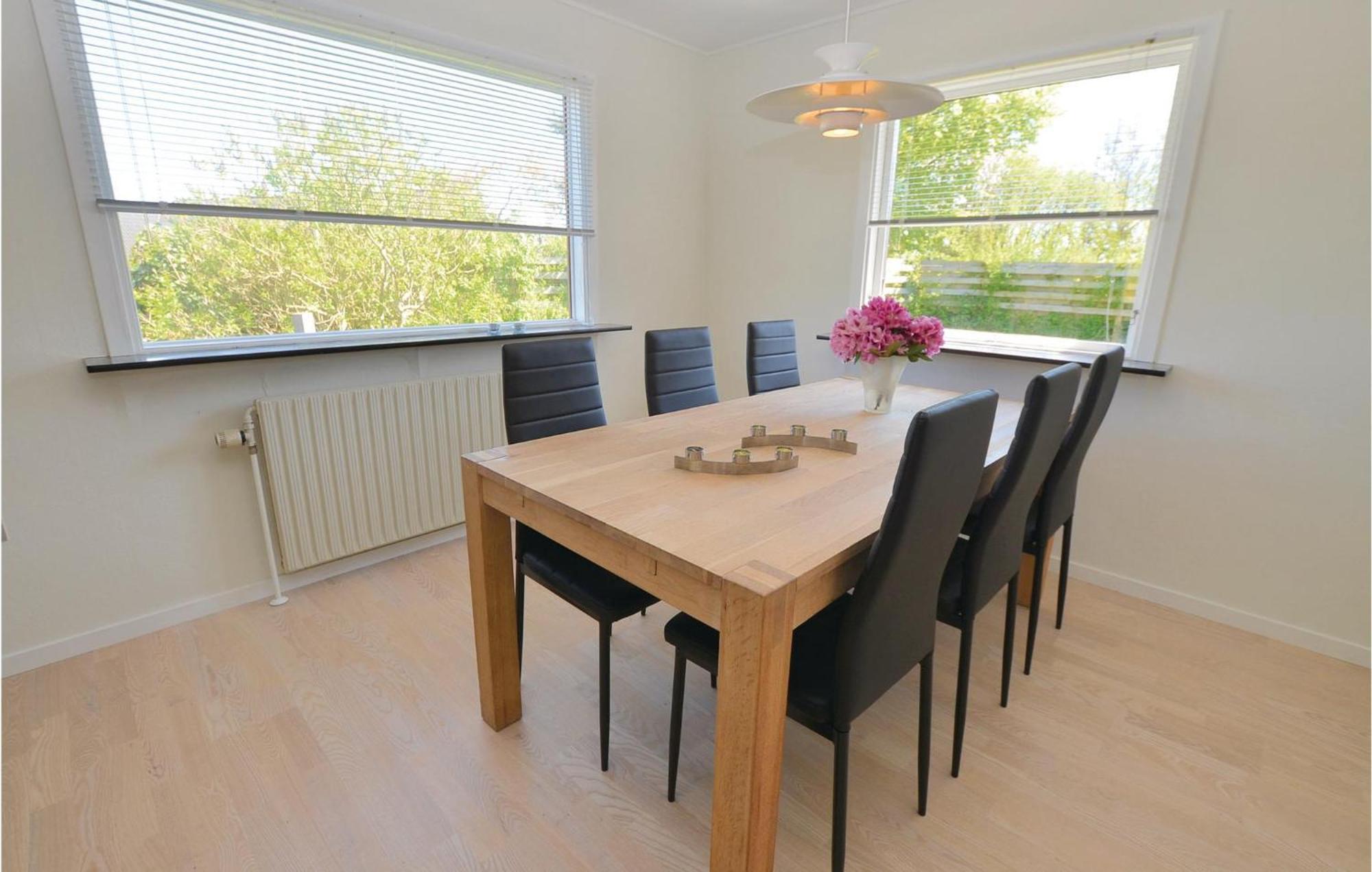 Stunning Home In Augustenborg With Kitchen Buitenkant foto